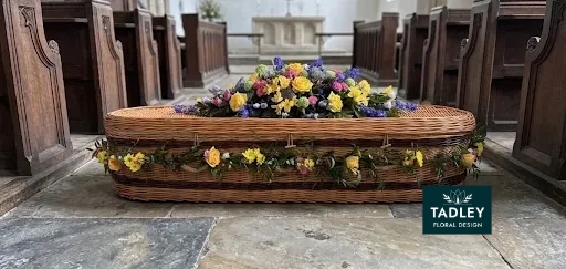 Country Coffin Spray 5' and Garland