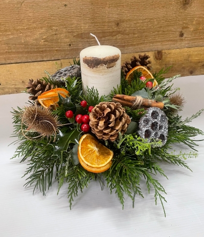 Festive Table Centre