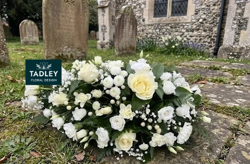 Single Ended White Spray