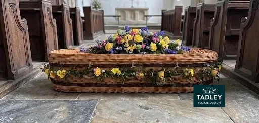 Country Coffin Spray 5' and Garland
