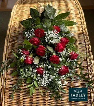 Red Rose & Gypsophila Tied Sheaf